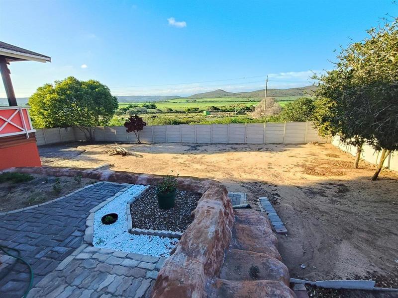 3 Bedroom Property for Sale in Fraaiuitsig Western Cape